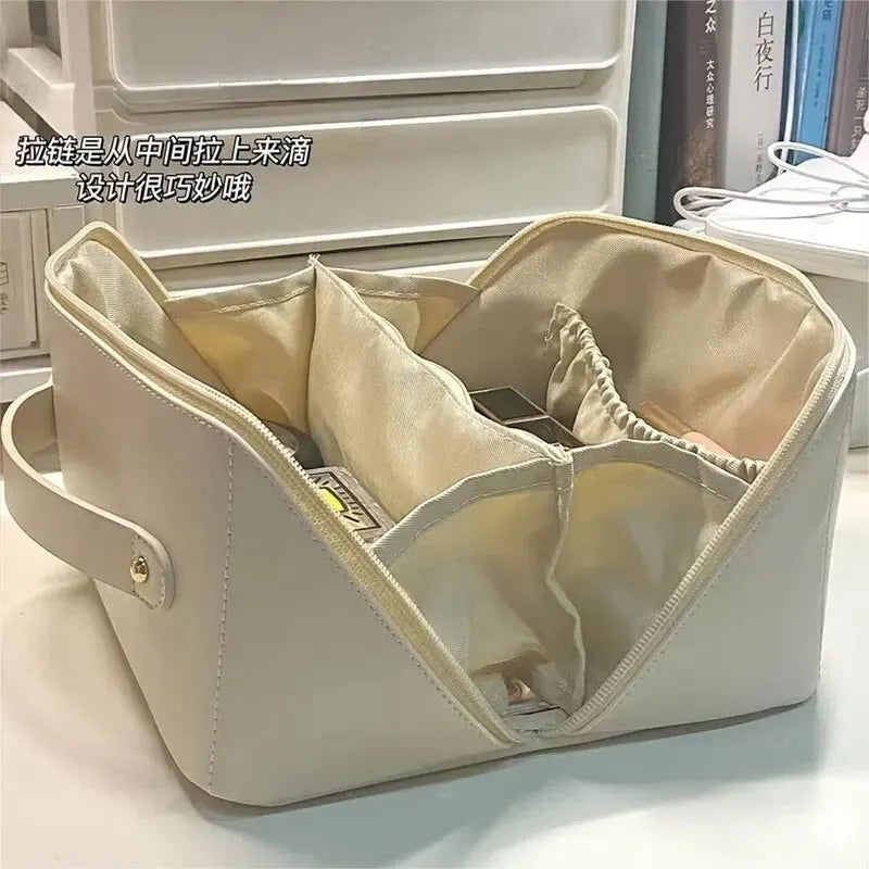 LumaNow Makeup Bag Portable Large Capacity Beauty and Skincare Storage Bag High Appearance Level Waterproof Clutch Bag