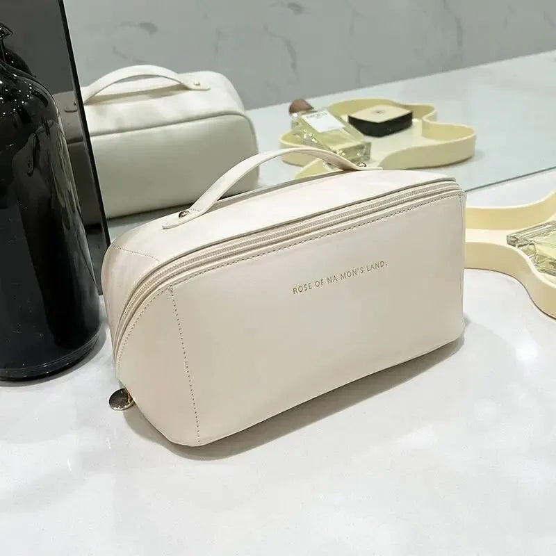 LumaNow Makeup Bag Portable Large Capacity Beauty and Skincare Storage Bag High Appearance Level Waterproof Clutch Bag