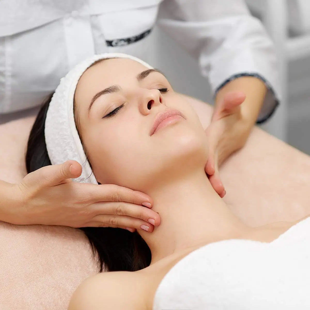 BOLUOYIN – Adjustable Spa Headband for Makeup & Skincare Rituals