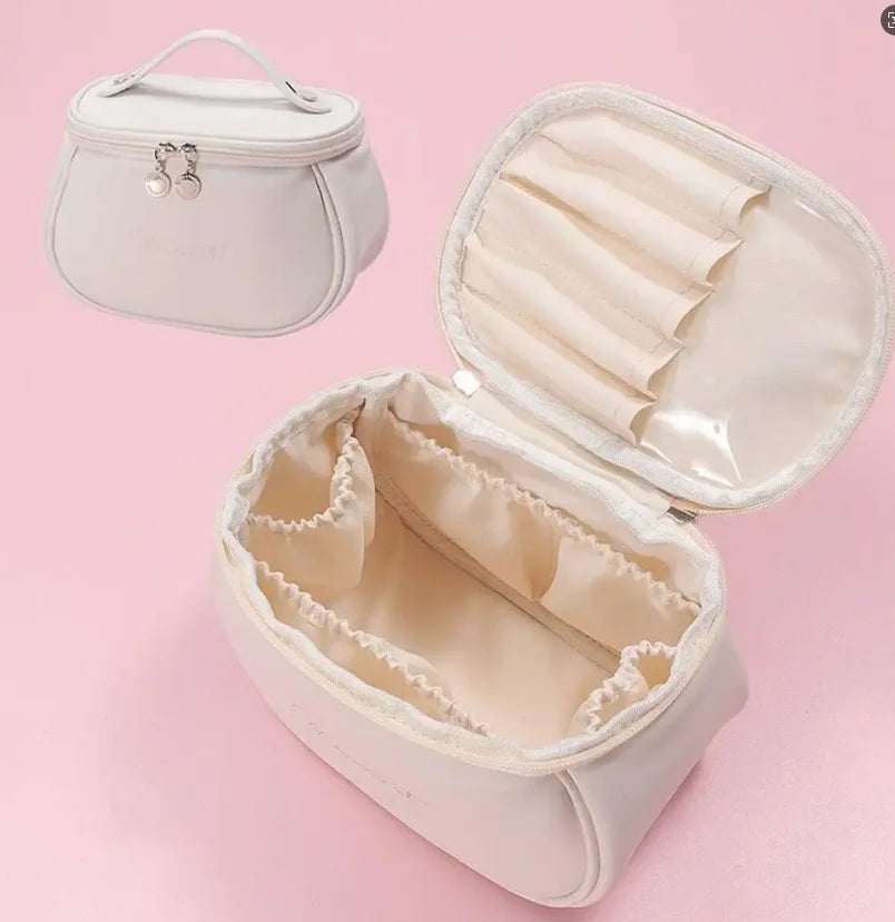 LumaNow Makeup Bag Portable Large Capacity Beauty and Skincare Storage Bag High Appearance Level Waterproof Clutch Bag